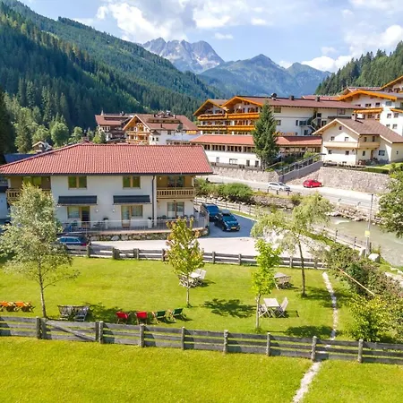 Appartments Am Bach - Riverside Апартаменты