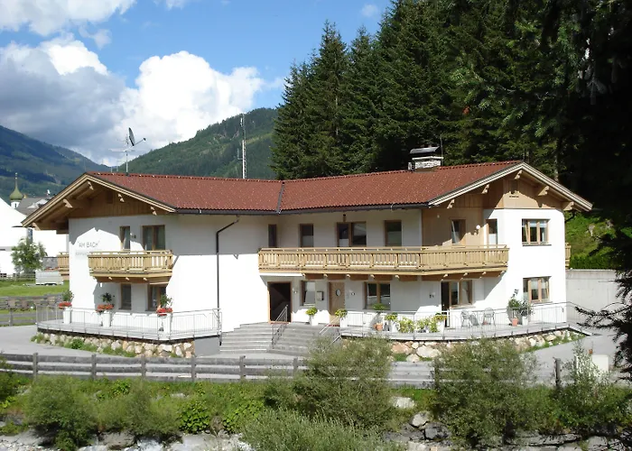 Appartments Am Bach - Riverside Апартаменти